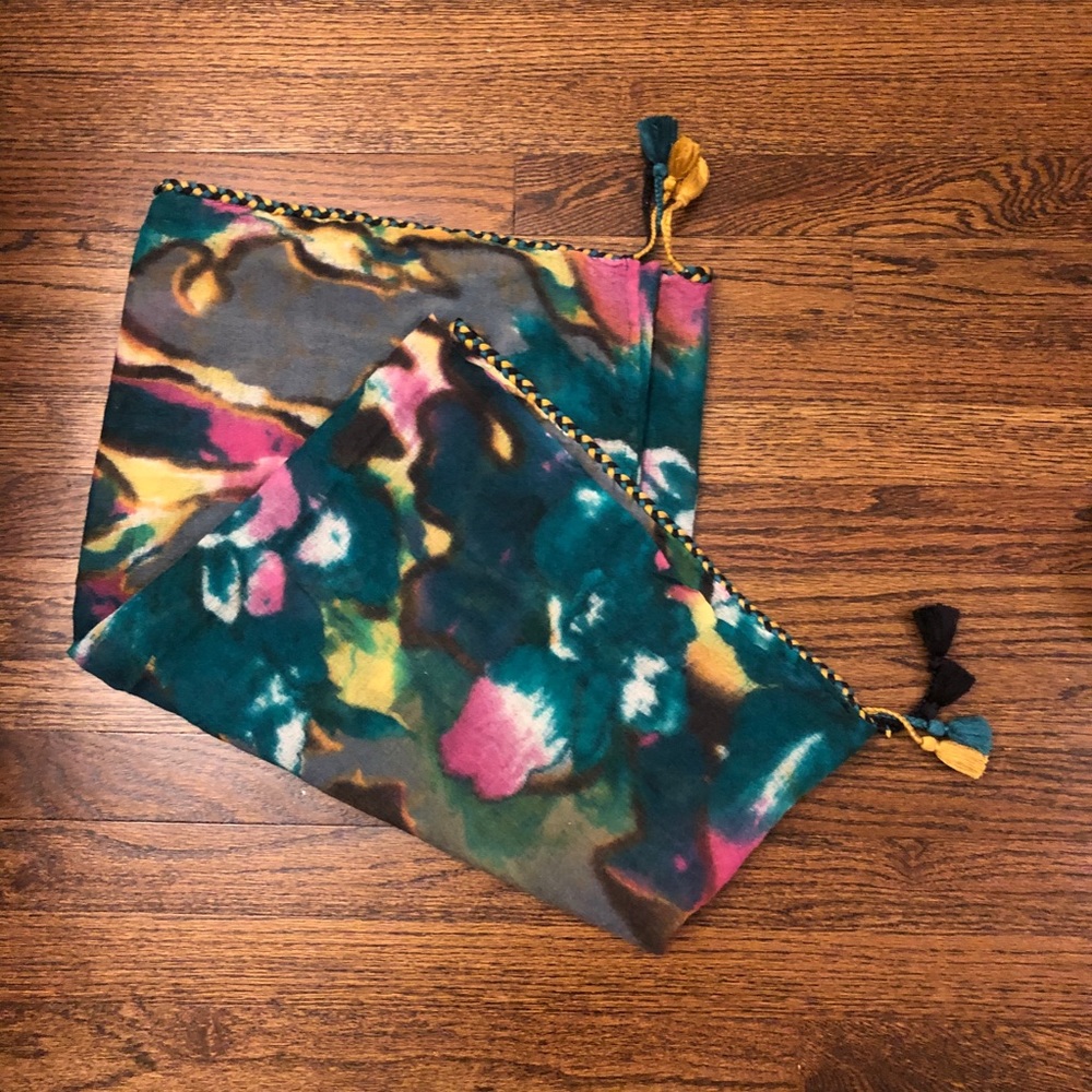 Women’s Printed Scarf
